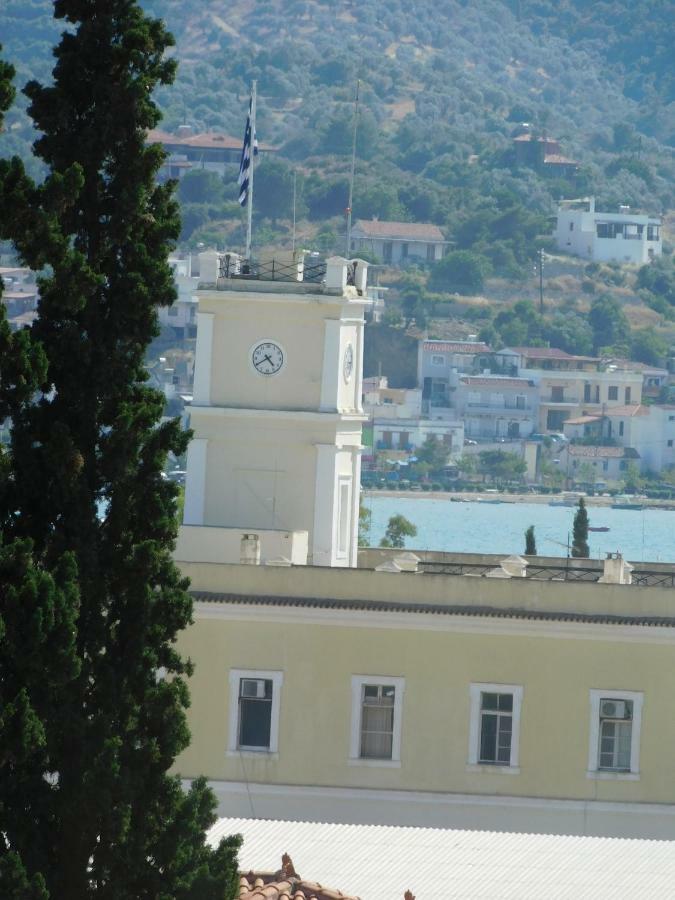 To Spiti Tis Eirinis Apartment Poros Town Exterior photo